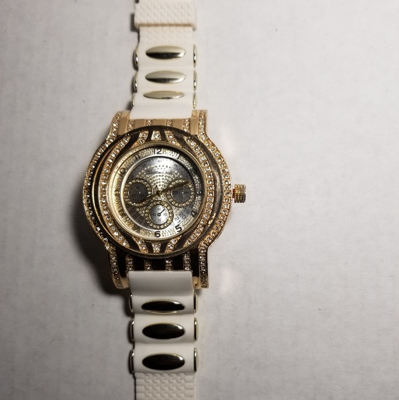 Montres Carlo Other - Men's Fashion Watch Montres Carlo Gold Cream